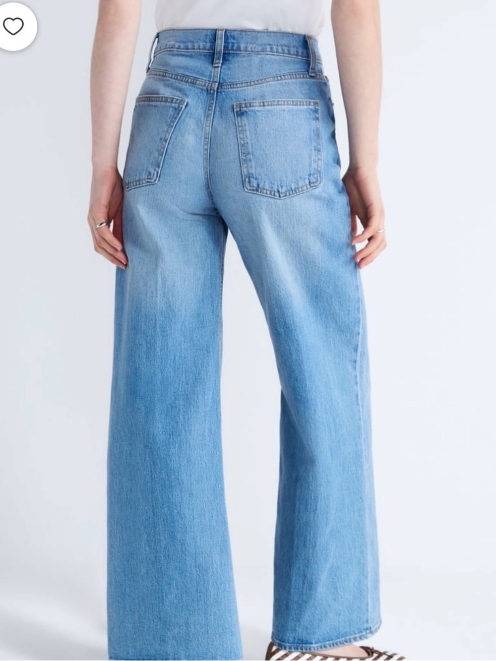 Free Assembly Women's High-Rise Cropped Wide Leg Jeans - Light Blue - Picture 2 of 6